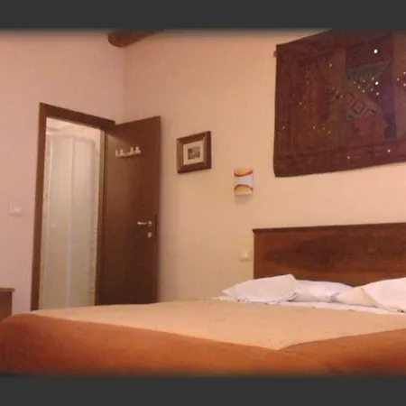 Ca Tron Apartment Next To Rialto Bridge Venice Exterior photo